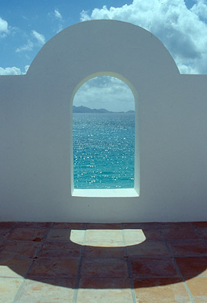 Cap Juluca � CariLat